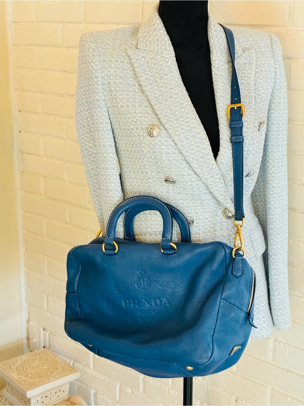 💙 PRADA Vitello Daino Bauletto Satchel Crossbody Bag Blue Very Chic EUC - Picture 17 of 17
